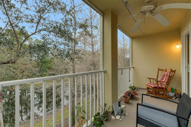 balcony with ceiling fan