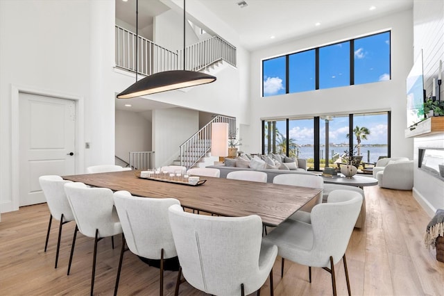 dining room with light hardwood / wood-style floors