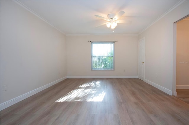 unfurnished room with ceiling fan, ornamental molding, and light hardwood / wood-style floors