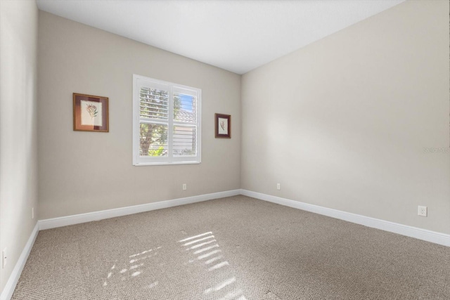 view of carpeted spare room