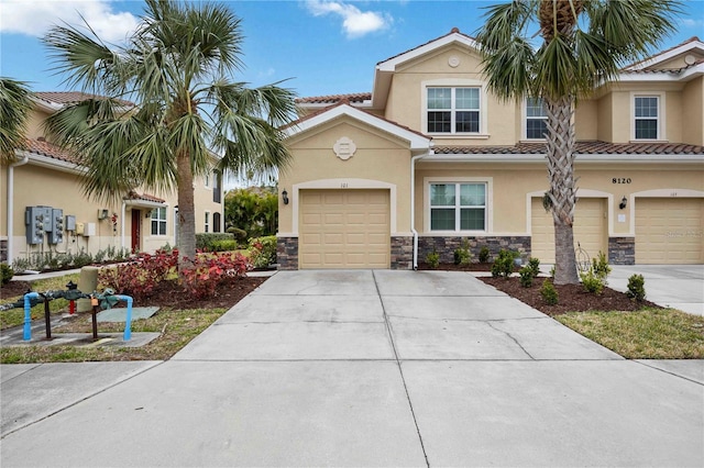 view of front of home featuring a garage