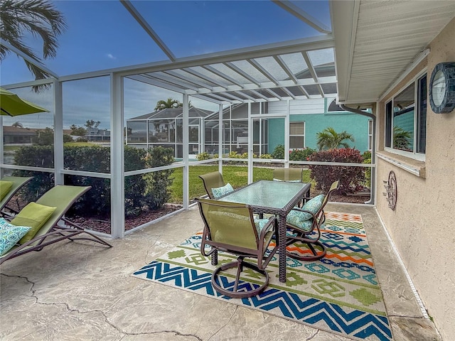 view of sunroom / solarium