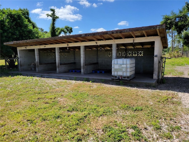 garage with a yard