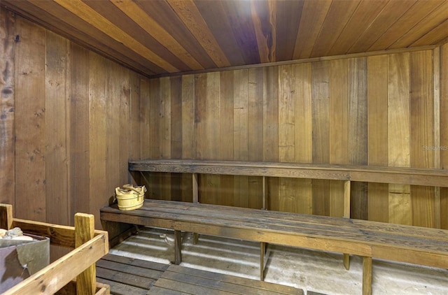 view of sauna / steam room