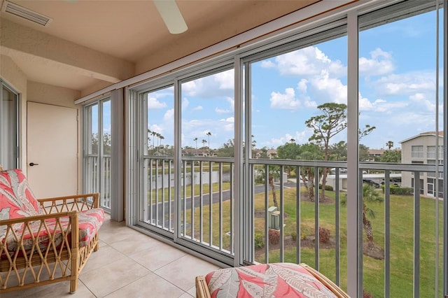 view of sunroom / solarium