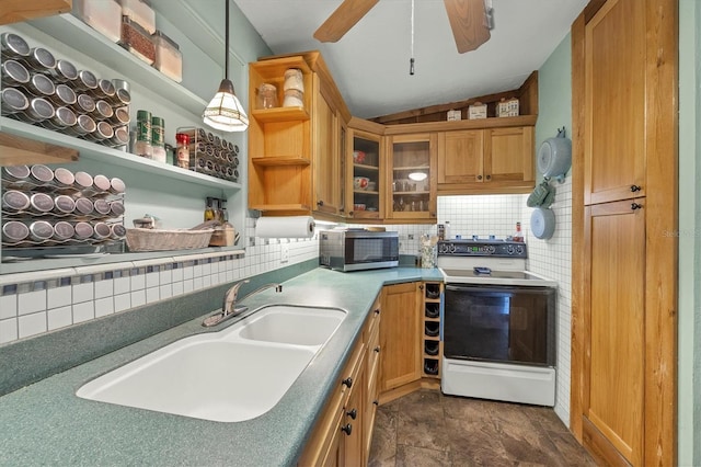 kitchen with pendant lighting, lofted ceiling, sink, backsplash, and white electric range oven