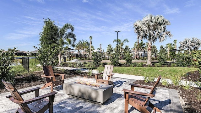 view of patio featuring a fire pit