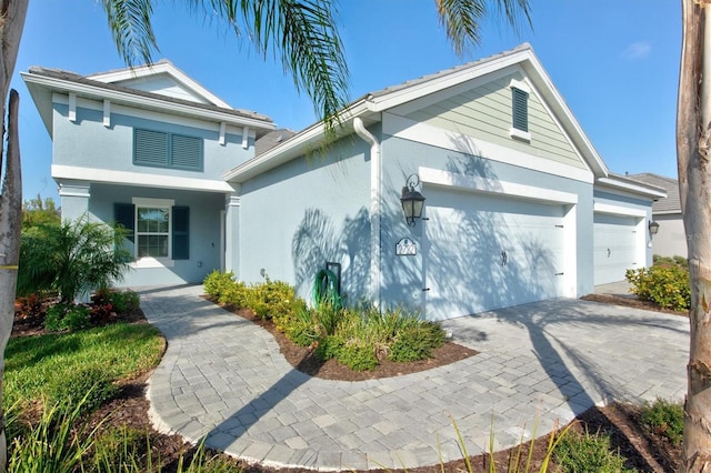 view of front of house featuring a garage