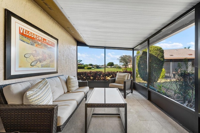 view of sunroom / solarium