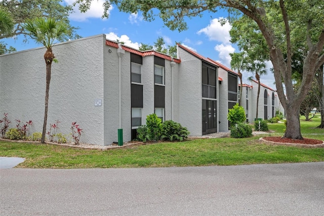 view of building exterior