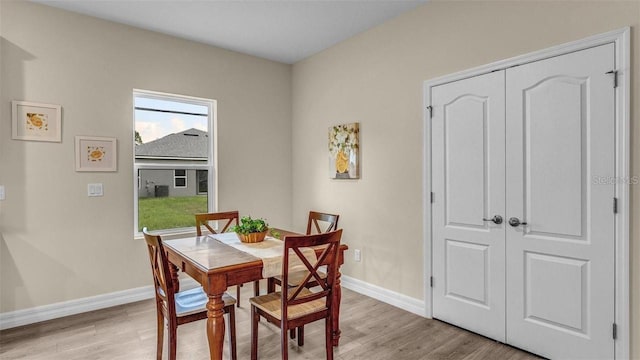 dining room featuring light hardwood / wood-style flooring