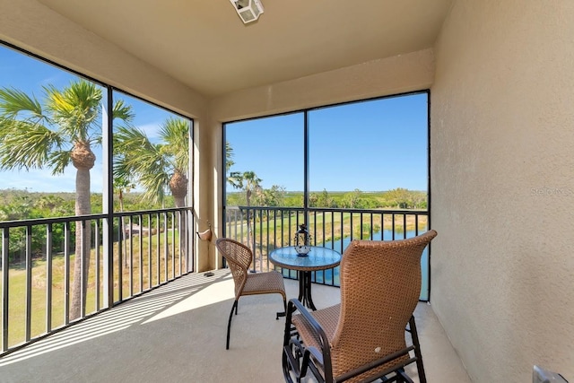 view of sunroom / solarium