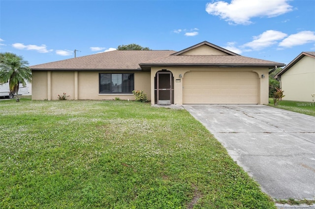 ranch-style house featuring a front lawn