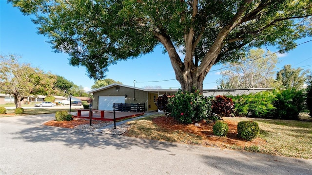 view of front of home featuring a garage