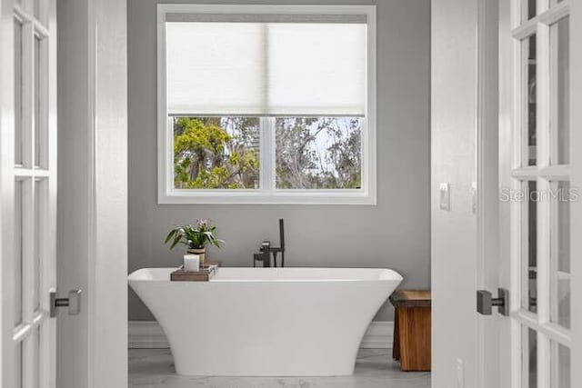 6821 Longboat Dr S, Longboat Key, FL 34228 - full bathroom with a freestanding bath