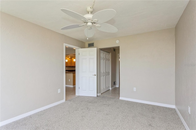 unfurnished bedroom with ceiling fan