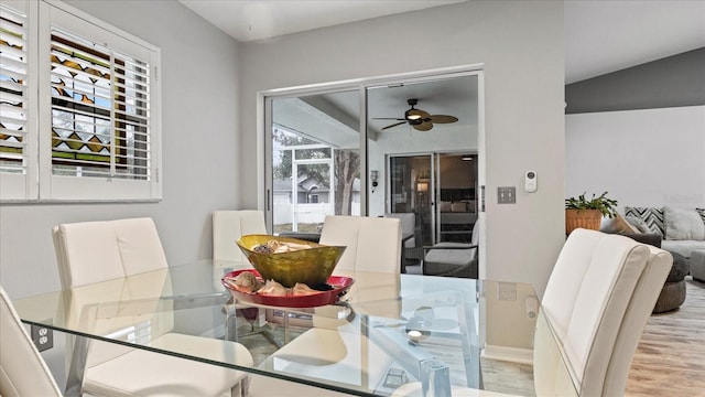 dining room with ceiling fan