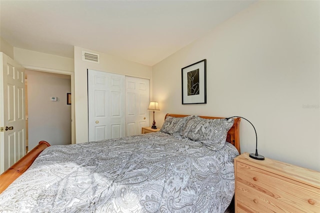 bedroom with a closet