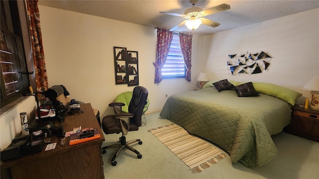 bedroom with carpet floors, a textured ceiling, and ceiling fan