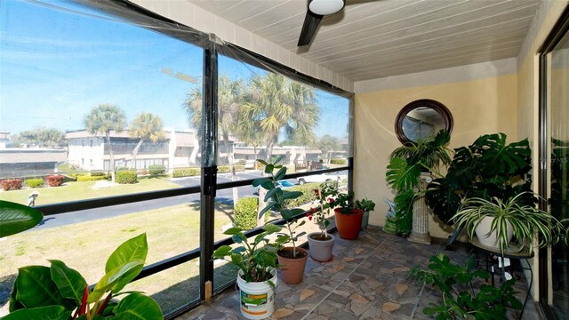 view of sunroom / solarium