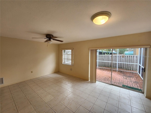 975 S Tuttle Ave, Sarasota, FL 34237 - photo 4