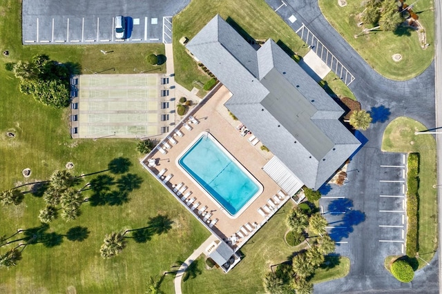 birds eye view of property