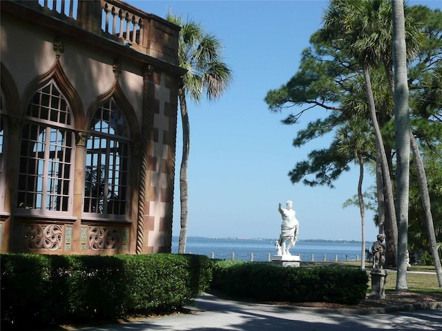 51 S Adams Dr, Sarasota, FL 34236