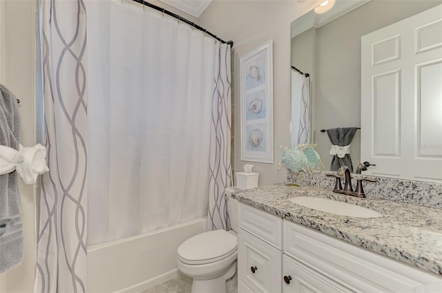 full bathroom featuring vanity, crown molding, toilet, and shower / tub combo with curtain