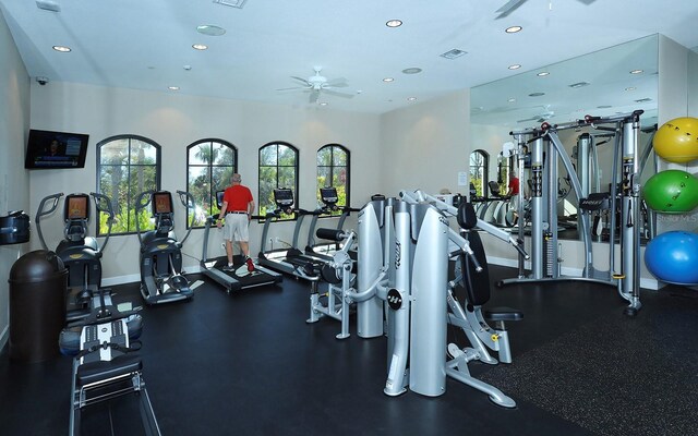 gym featuring ceiling fan