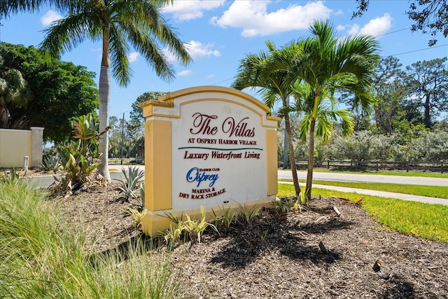 view of community / neighborhood sign