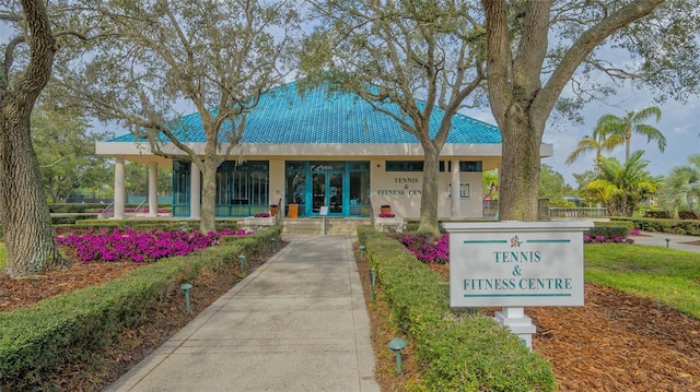 view of building exterior