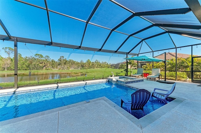 view of pool featuring a water view, an in ground hot tub, a patio area, and a lanai