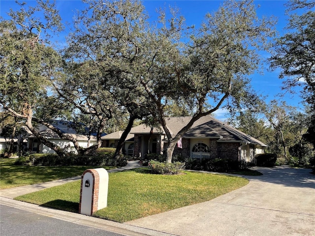 view of front of house with a front yard