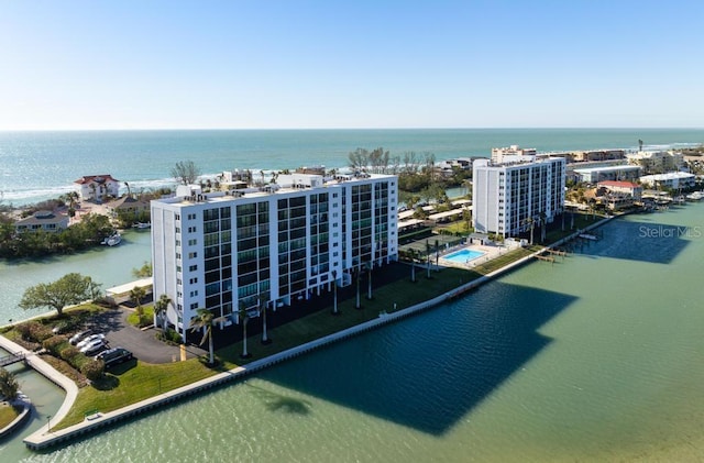 bird's eye view featuring a water view