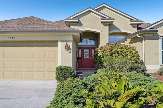 view of front of house with a garage