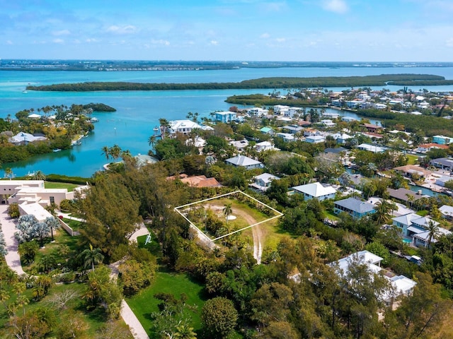 Listing photo 2 for 6604 Gulf Of Mexico Dr, Longboat Key FL 34228