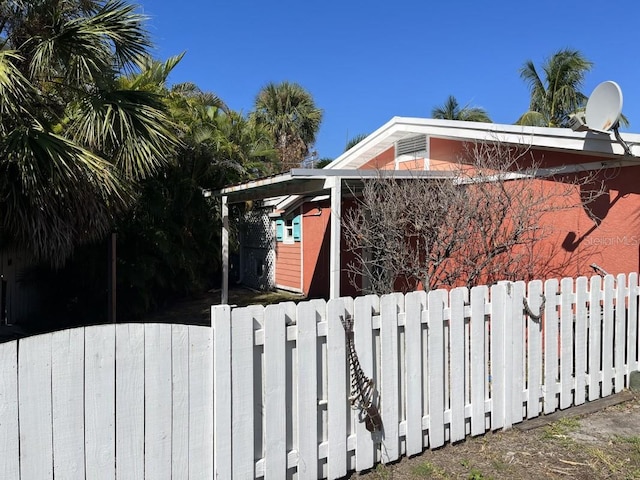 view of home's exterior