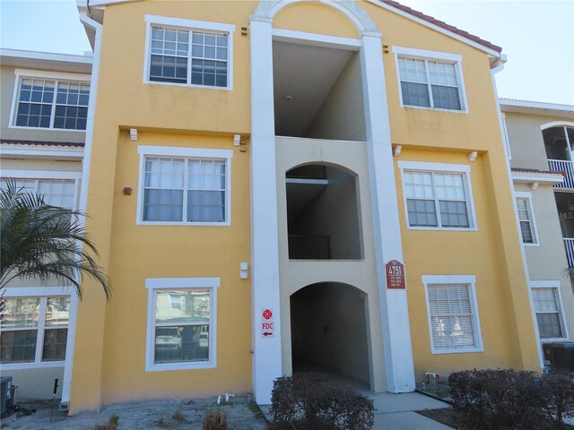 4751 Travini Cir Unit 4-108, Sarasota, FL 34235 - view of building exterior