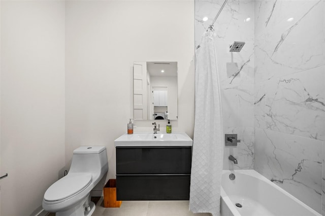 full bathroom featuring shower / bathtub combination with curtain, vanity, and toilet