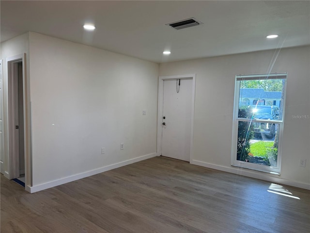 3813 42nd St W Unit 37, Bradenton, FL 34205 - foyer with wood finished floors, baseboards, and recessed lighting