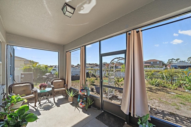 view of sunroom / solarium