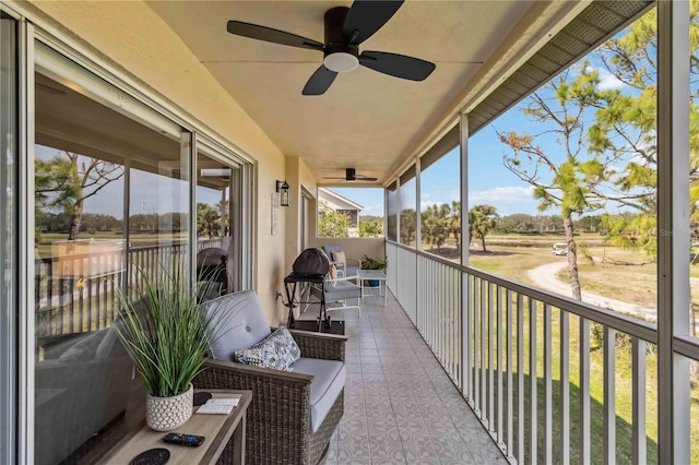 balcony with ceiling fan