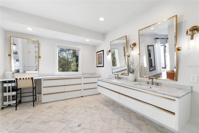 bathroom with vanity