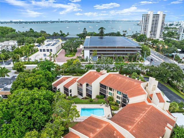 bird's eye view with a water view