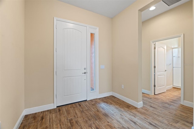 foyer entrance featuring light wood-type flooring