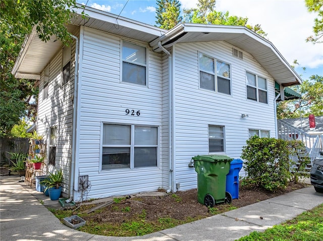 view of front of house