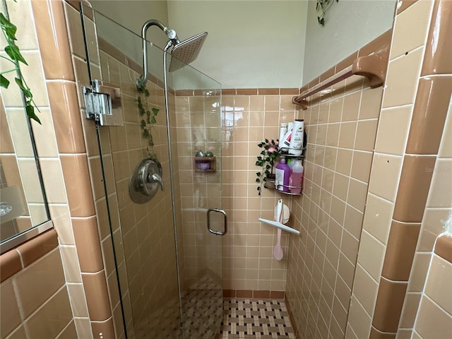 bathroom featuring walk in shower