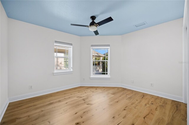 1746 Stapleton St, Sarasota, FL 34239 - photo 39