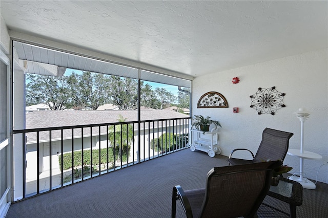 sunroom / solarium with a healthy amount of sunlight