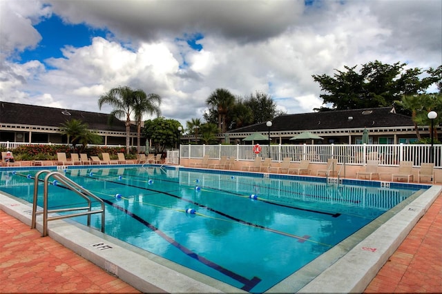 view of swimming pool